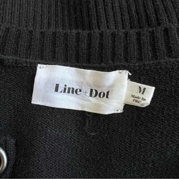 Line & Dot Lea Grommet Lace Up Sweater in Black - M - Picture 5 of 6